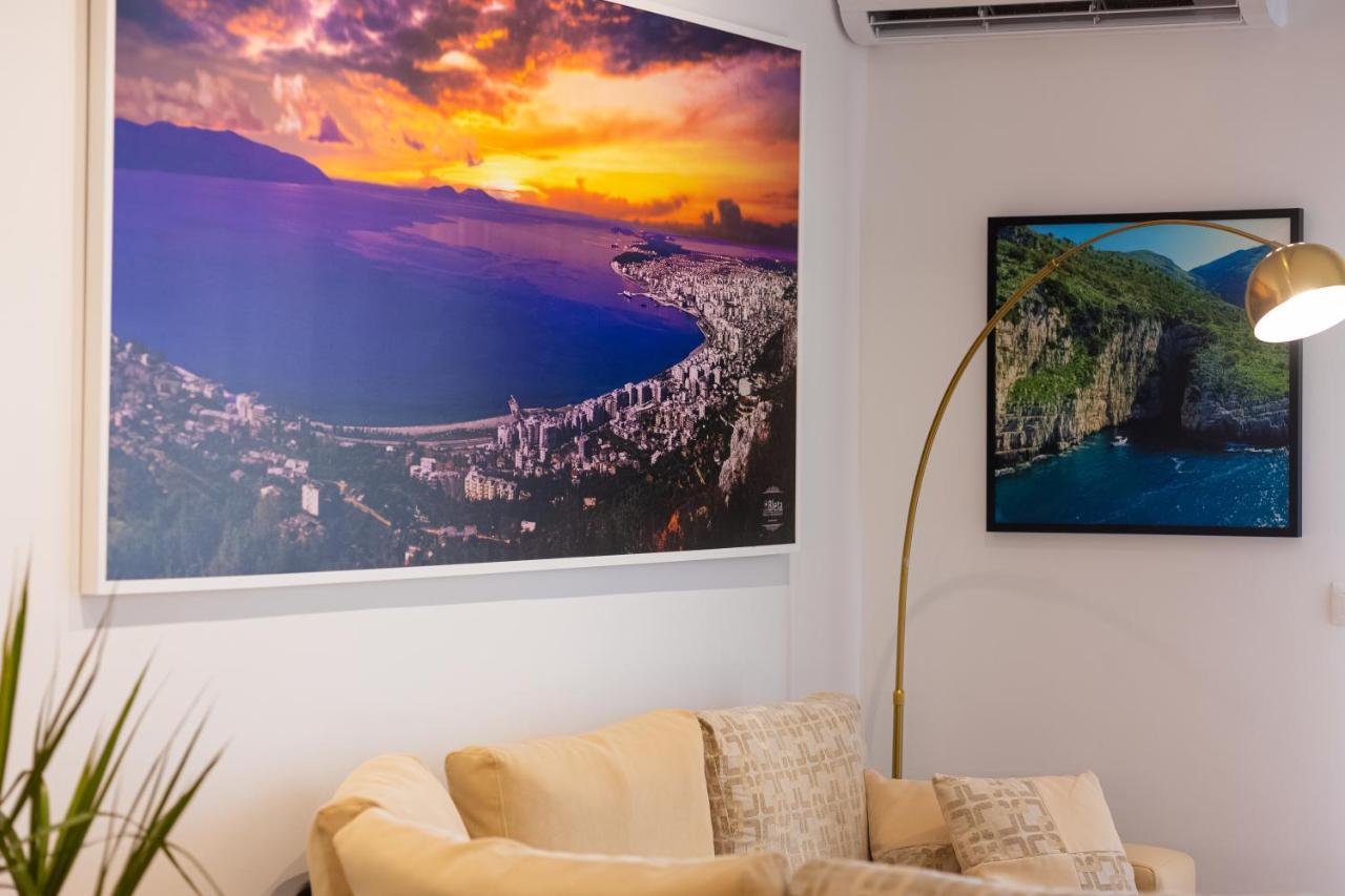 Victoria Lungomare Apartment Vlorë Esterno foto